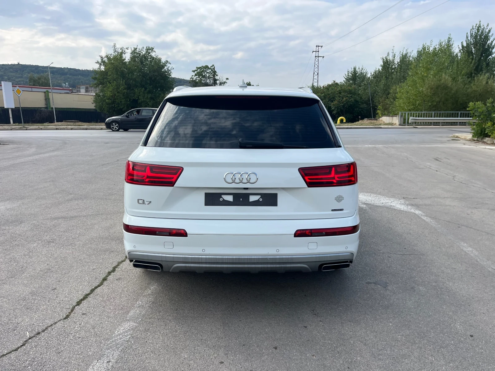 Audi Q7  - изображение 7