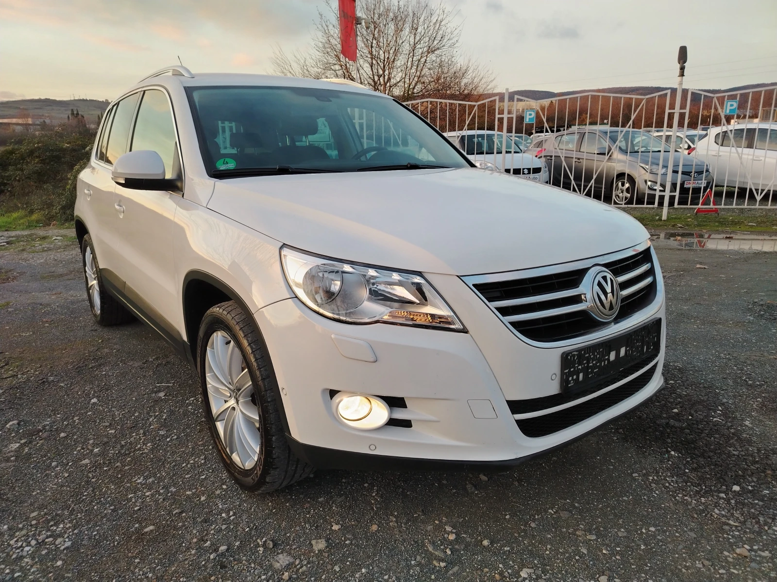 VW Tiguan 2.0-140  6 FACELIFT | Mobile.bg   3