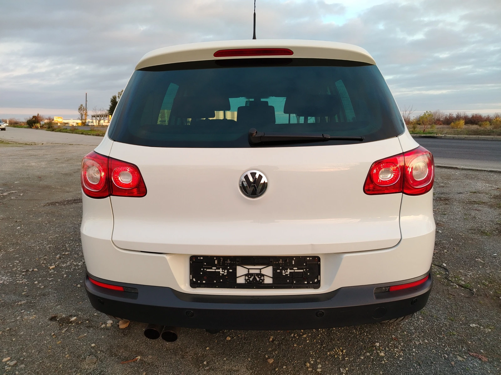 VW Tiguan 2.0-140  6 FACELIFT | Mobile.bg   6