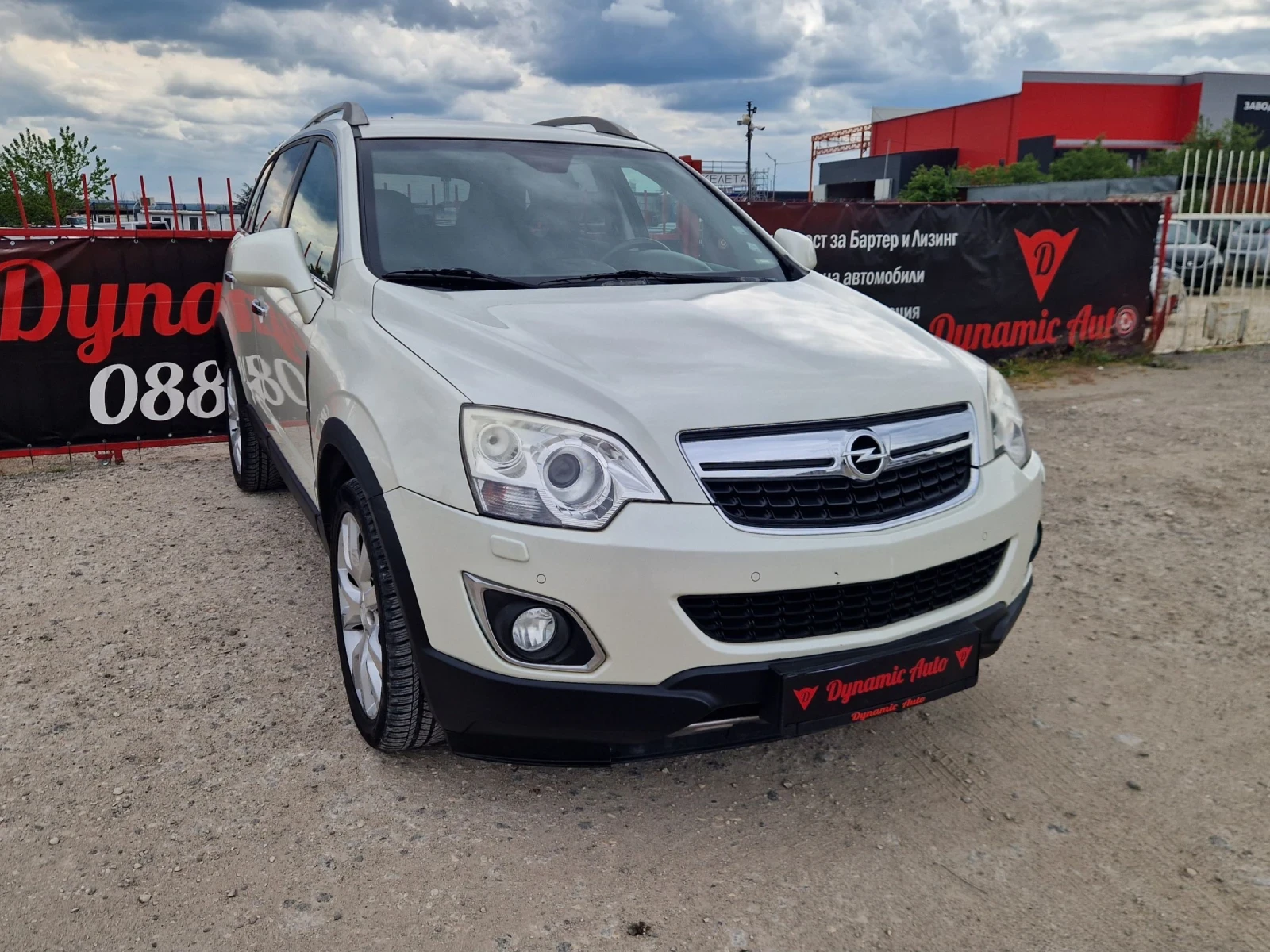 Opel Antara Регистриран / Автомат / Лизинг / Бартер , снимка 3 - Автомобили и джипове - 54602109