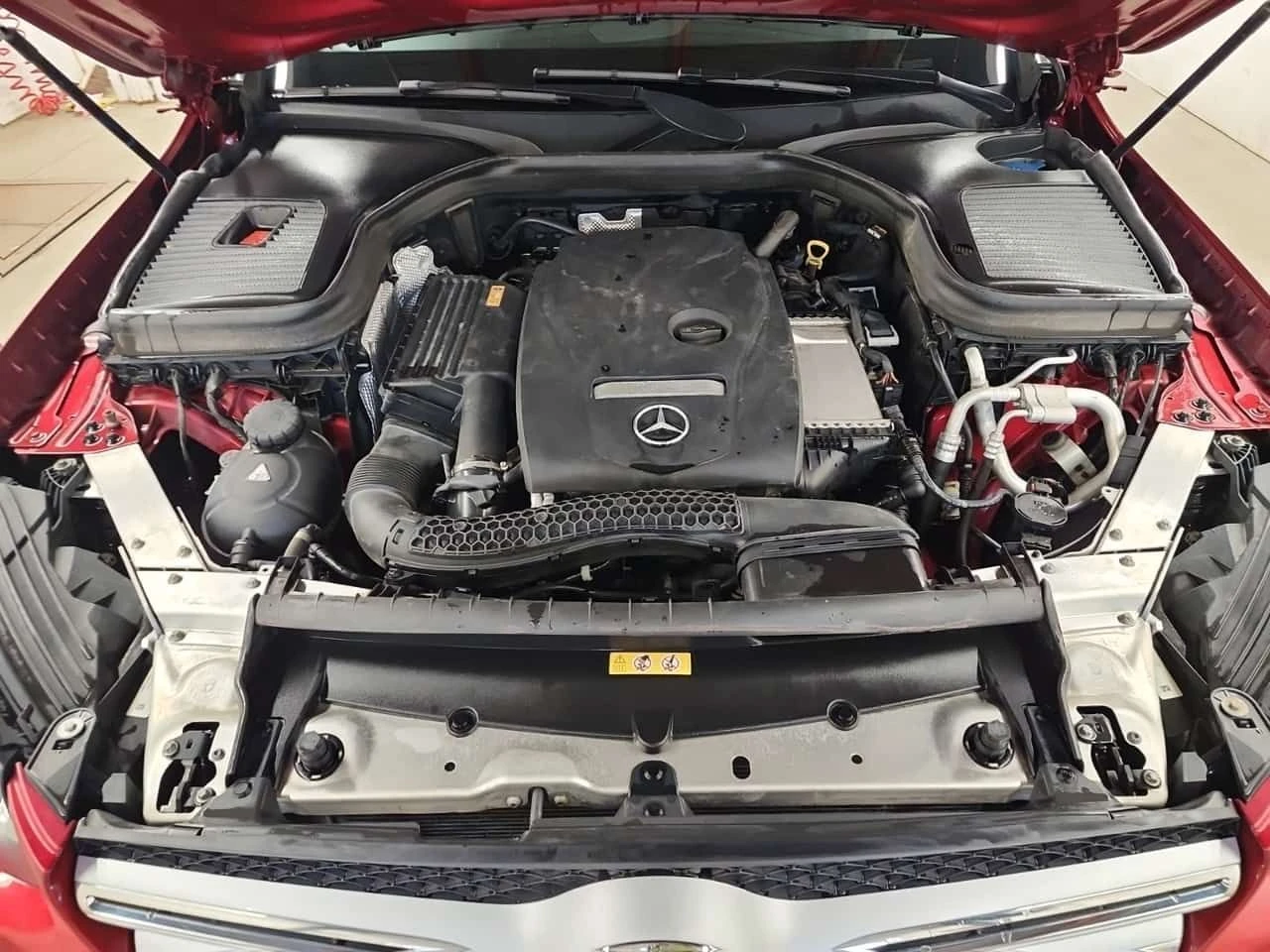 Mercedes-Benz GLC 300  CARFAX, снимка 17 - Автомобили и джипове - 54940622