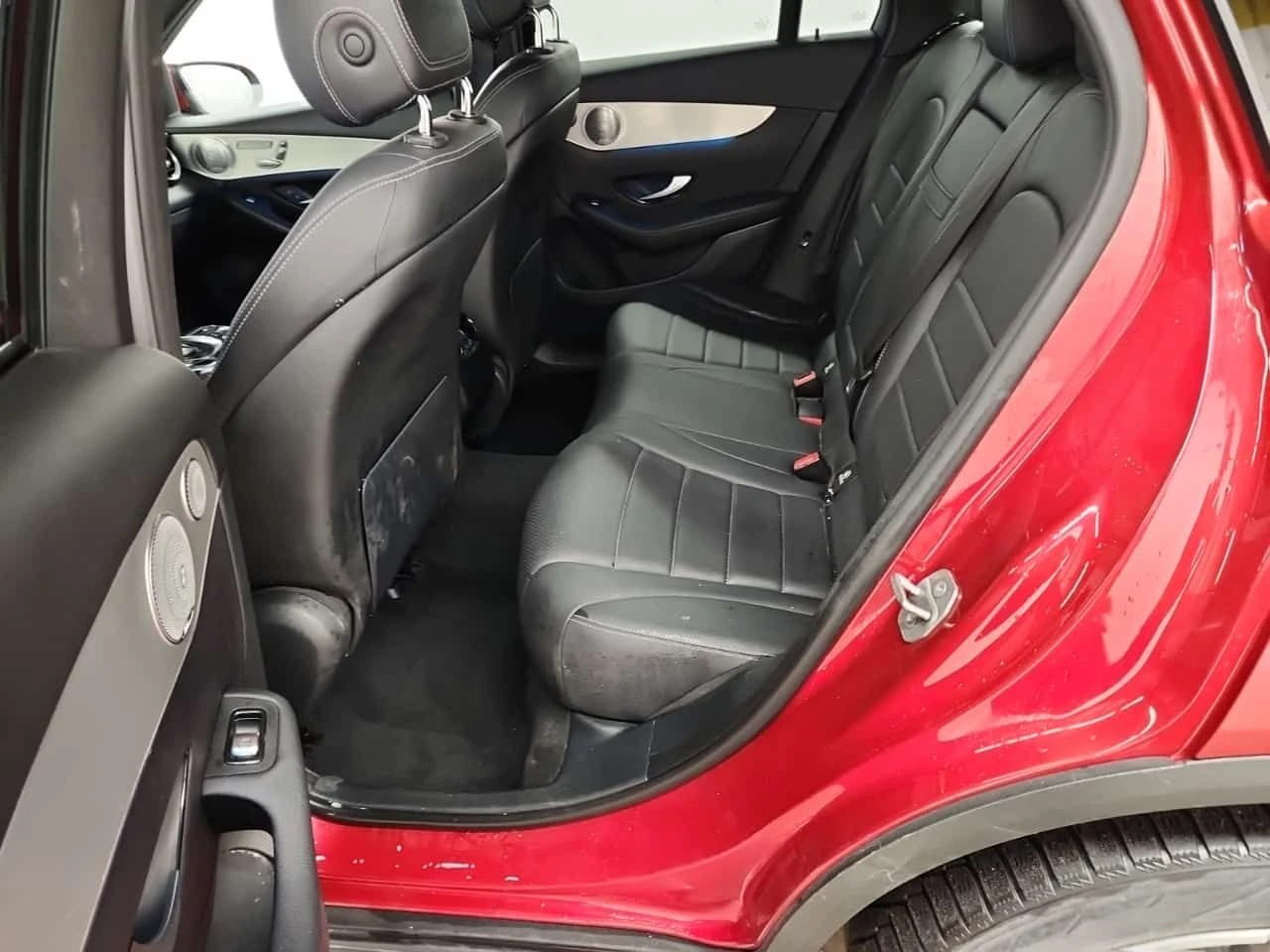 Mercedes-Benz GLC 300  CARFAX, снимка 13 - Автомобили и джипове - 54940622
