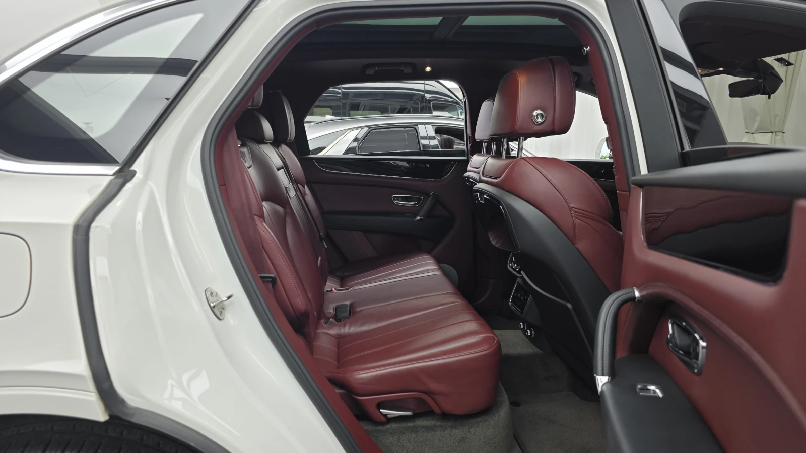 Bentley Bentayga V8 ��. �������� HUD 360 ������ ����* encareu.com | Mobile.bg � ����������� 11