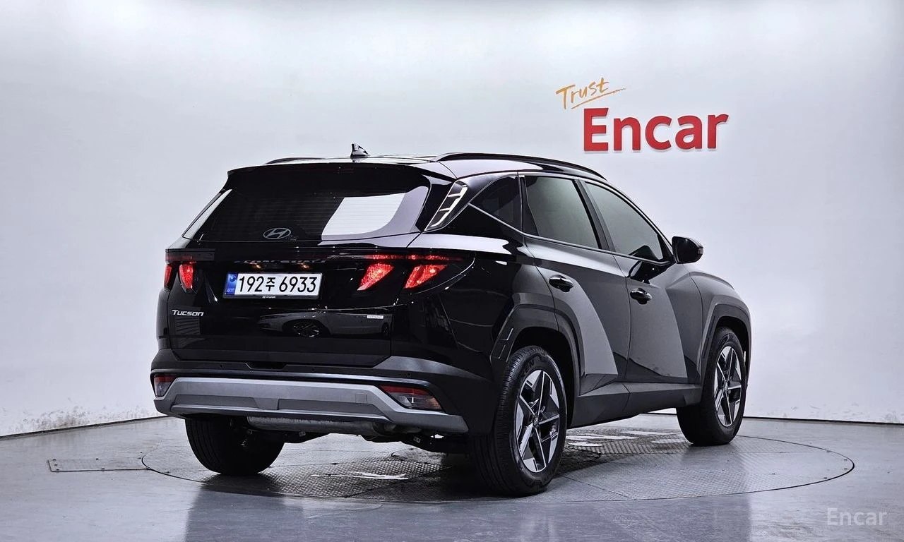 Hyundai Tucson 1.6T* 4X4* DISTRONIC* ���������* ������ ���� | Mobile.bg � ����������� 4