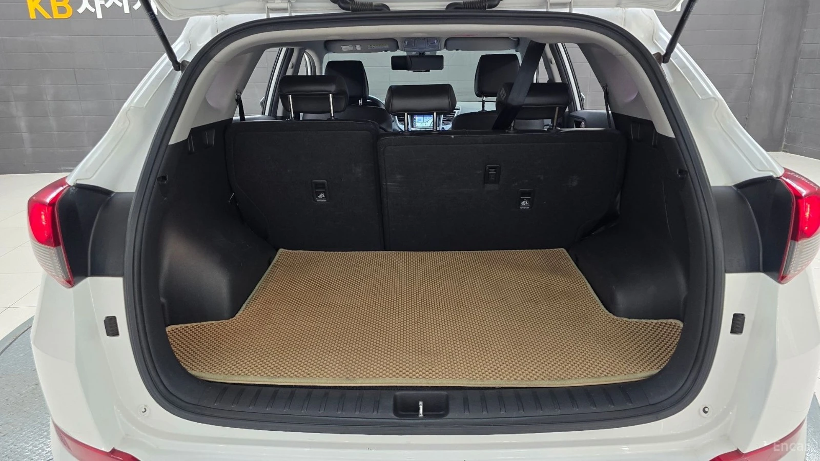 Hyundai Tucson * PANORAMA *  AвтоКредит * (ЦЕНА ДО БГ), снимка 17 - Автомобили и джипове - 55544898