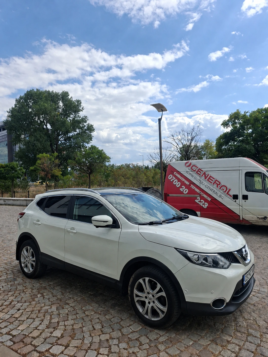 Nissan Qashqai J11, снимка 2 - Автомобили и джипове - 55664781