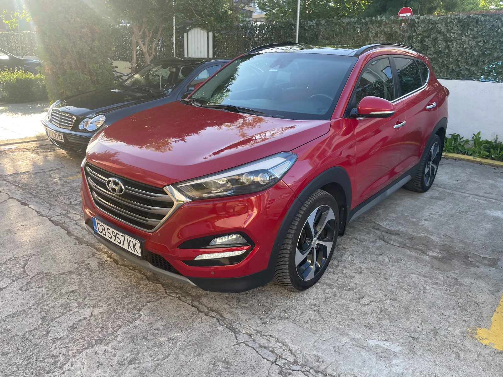 Hyundai Tucson, снимка 9 - Автомобили и джипове - 55800510