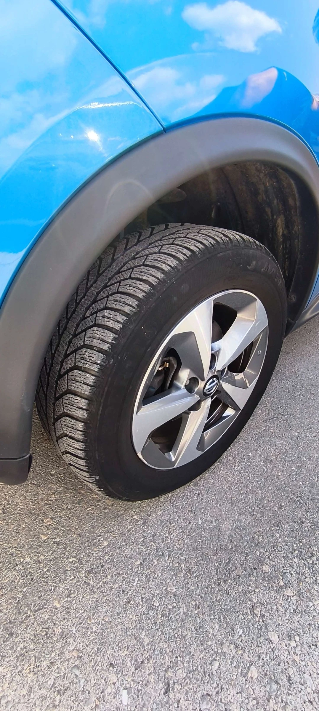 Nissan Juke, снимка 16 - Автомобили и джипове - 56390578