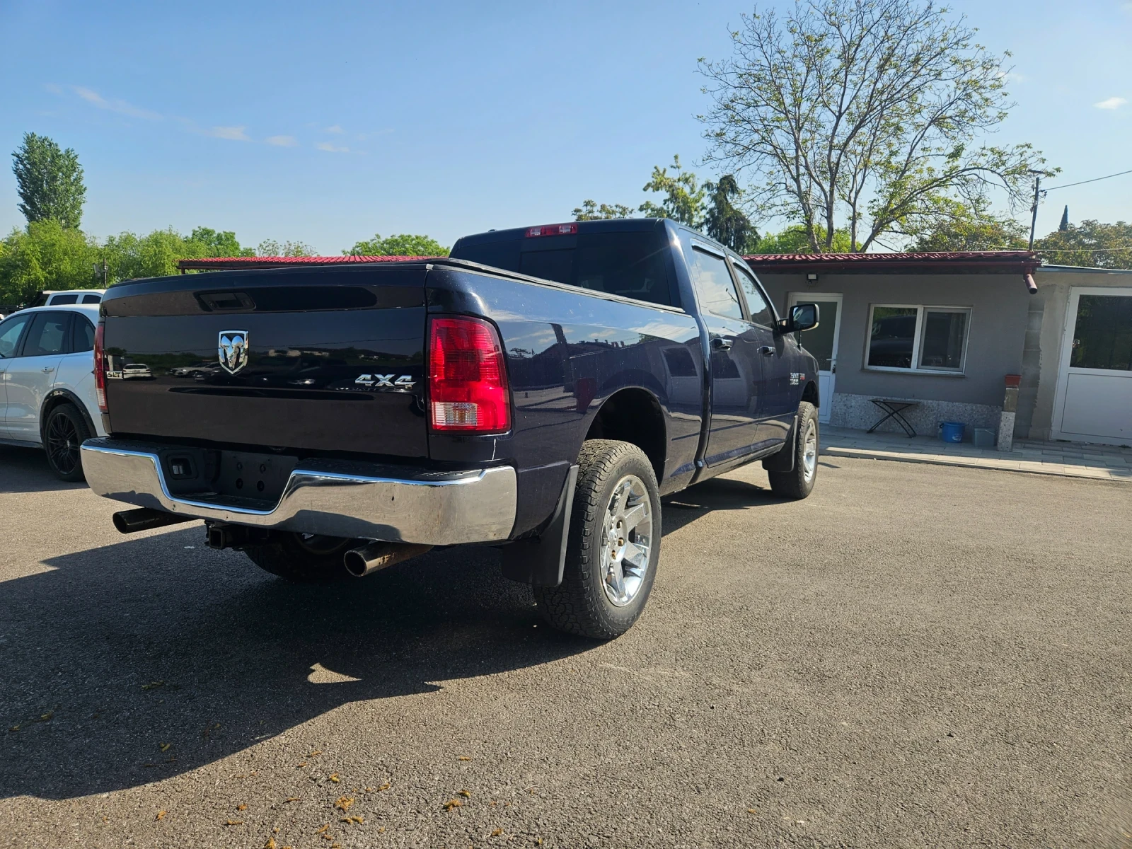 Dodge RAM 1500 RAM 1500 SLT 5.7 HEMI 4x4  | Mobile.bg � ����������� 8