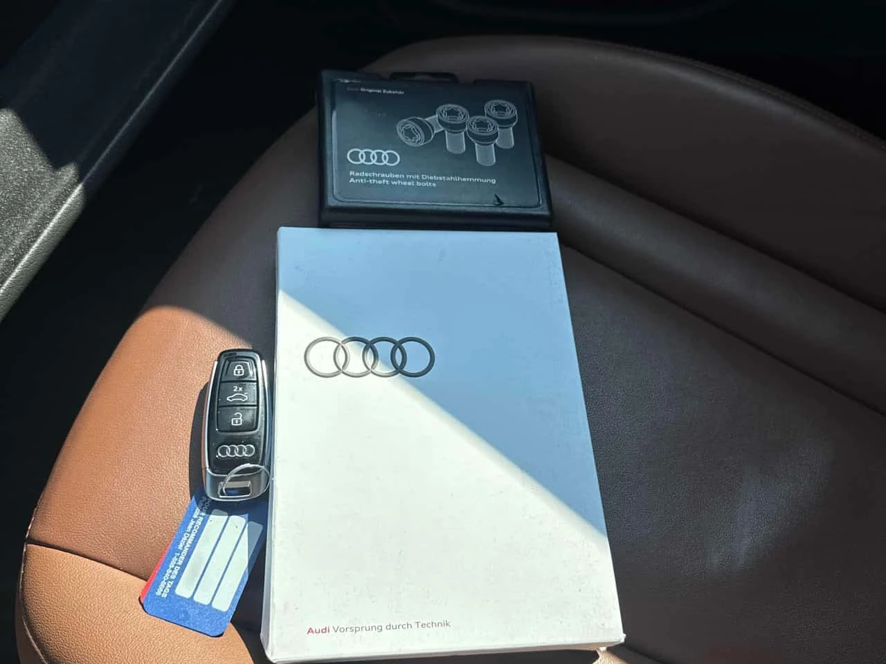 Audi Q7 * Komfort * CARFAX * ����� �� ����������� | Mobile.bg � ����������� 12