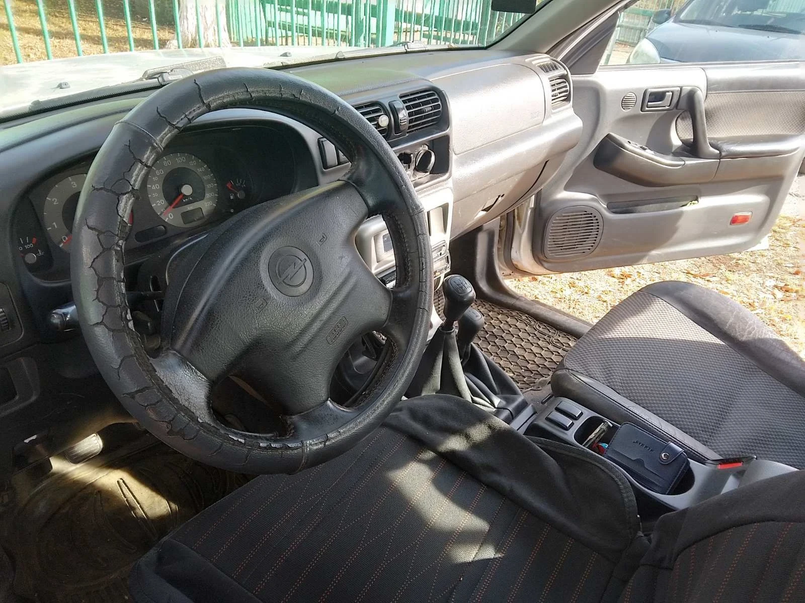 Opel Frontera, снимка 4 - Автомобили и джипове - 56576049