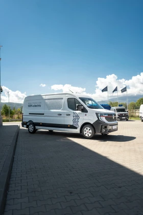 Renault Master E-TECH RED EDITION 100%  | Mobile.bg    3