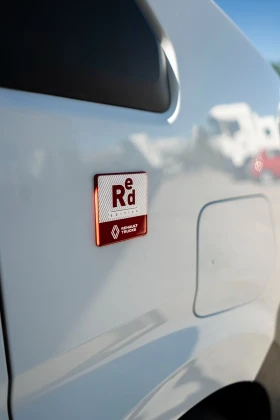 Renault Master E-TECH RED EDITION 100%  | Mobile.bg    9