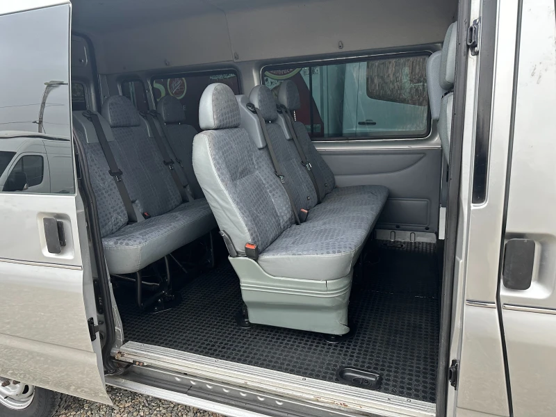 Ford Transit 9места/клима, снимка 8 - Бусове и автобуси - 48079094