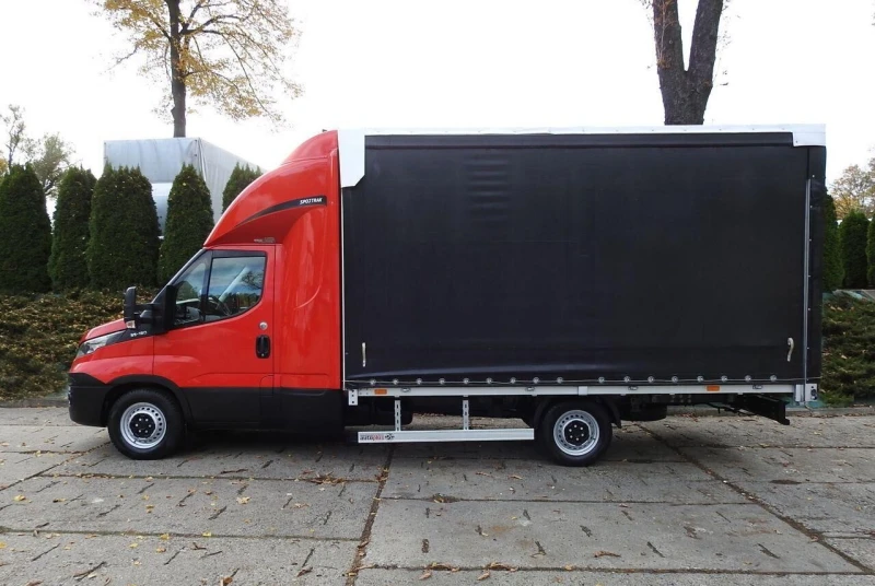 Iveco Daily 3.0 35c18, снимка 7 - Бусове и автобуси - 49544316