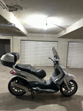 Piaggio Beverly 250i, снимка 2