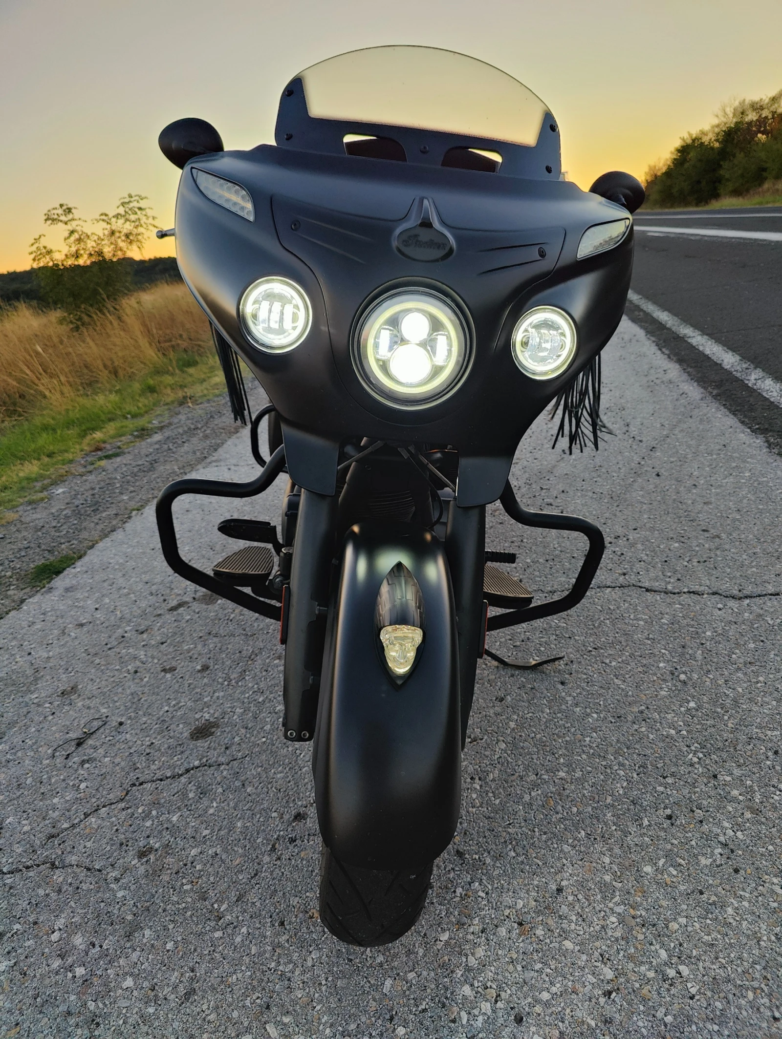 Indian Chieftain Dark Horse | Mobile.bg   11