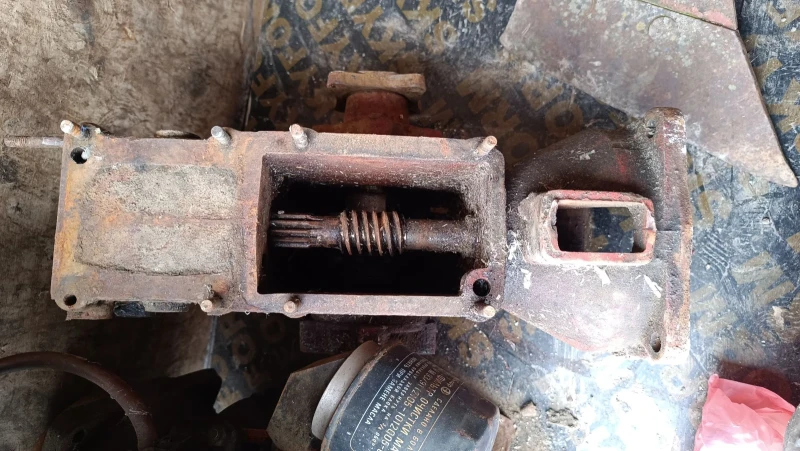 Мотокултиватор Друга марка Акме, снимка 7 - Селскостопанска техника - 53435985