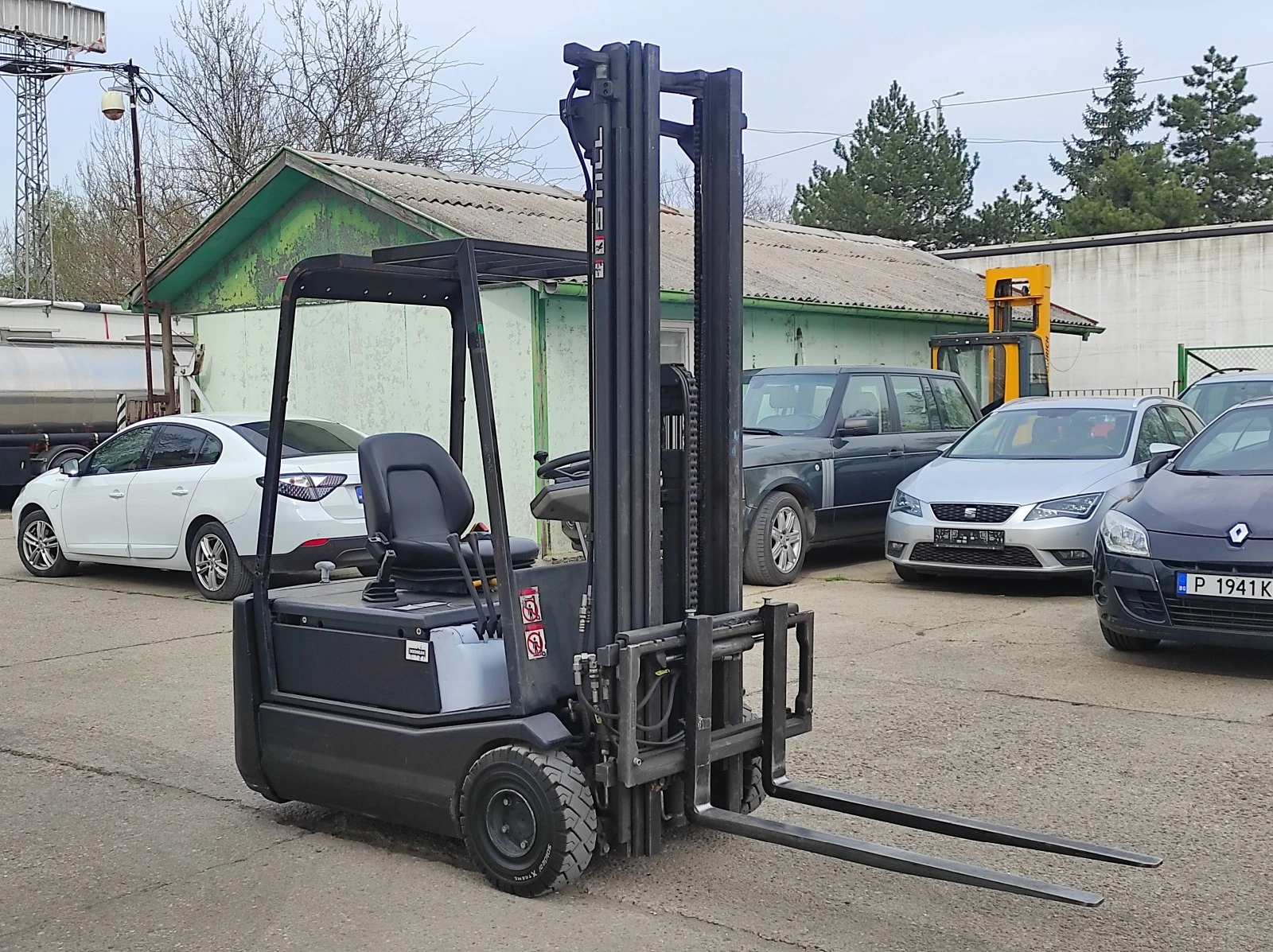  Still R20-15, -1.5 | Mobile.bg   5