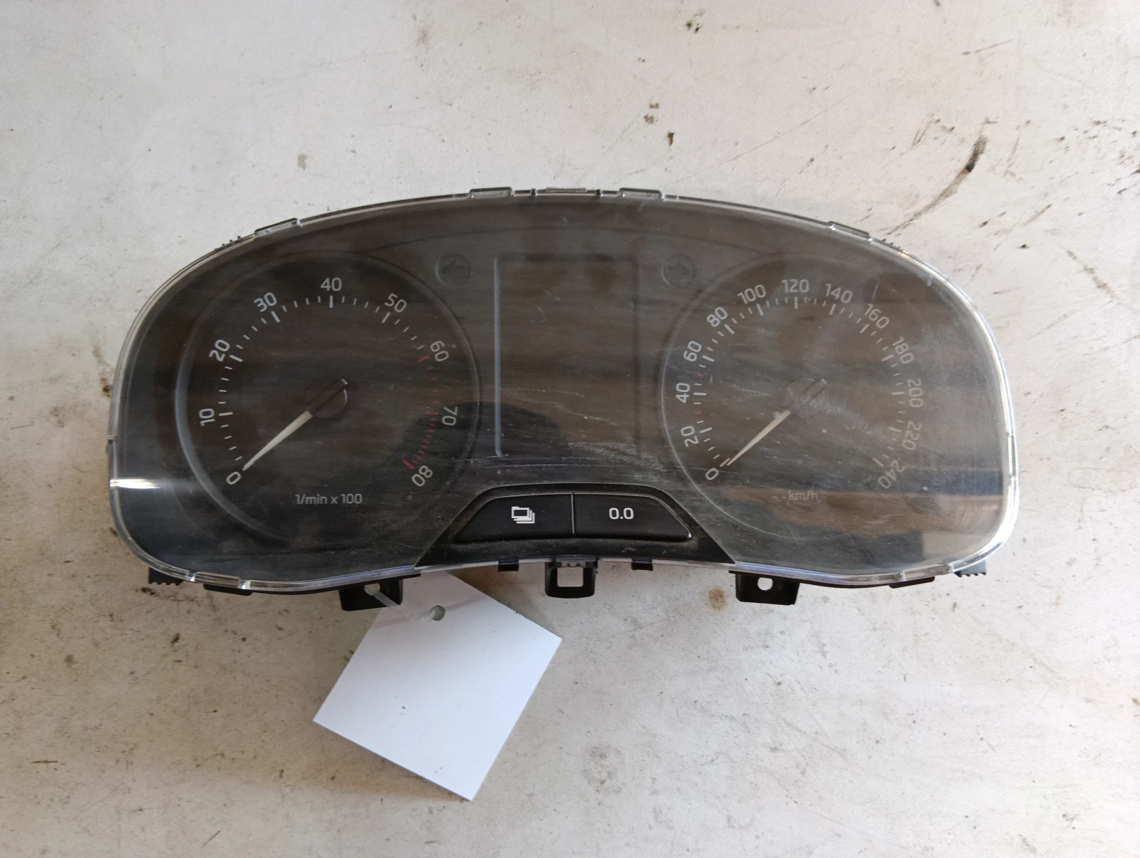 километраж 5JA920800B Skoda Rapid