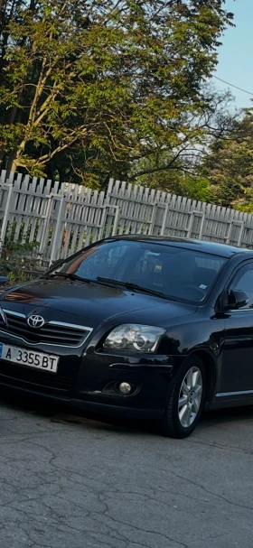 Toyota Avensis 2.0 , снимка 1