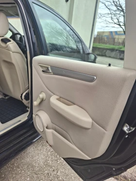Mercedes-Benz B 170, снимка 8