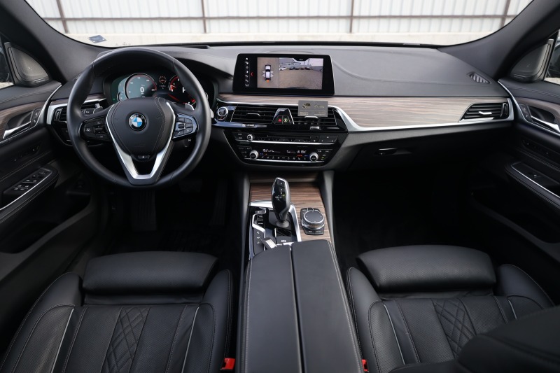 BMW 6 GT 640i xD Luxury* H/K* PANO* Soft* Massage* 360* HuD, снимка 8 - Автомобили и джипове - 42293870