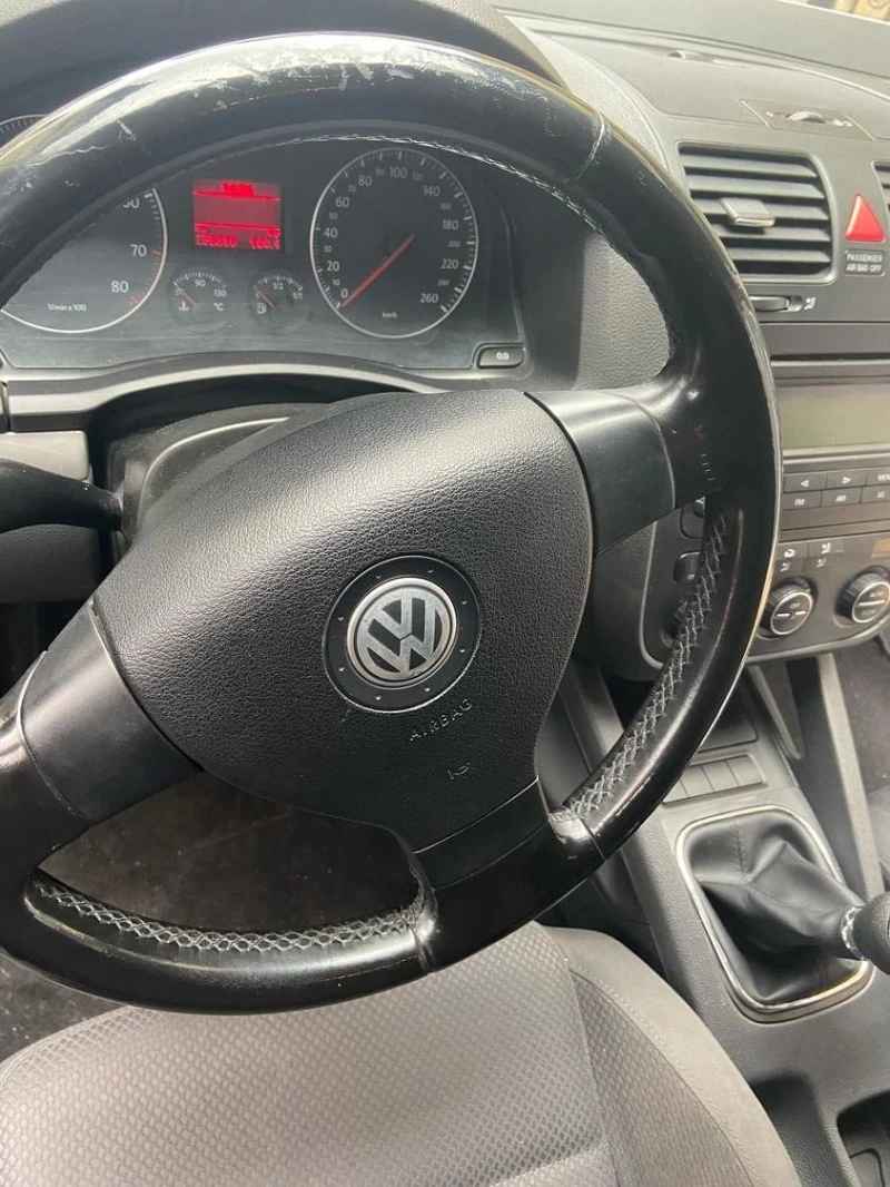 VW Golf 5, снимка 7 - Автомобили и джипове - 47675854