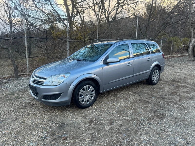 Opel Astra 1.6 АВТОМАТИК, снимка 2 - Автомобили и джипове - 48079568