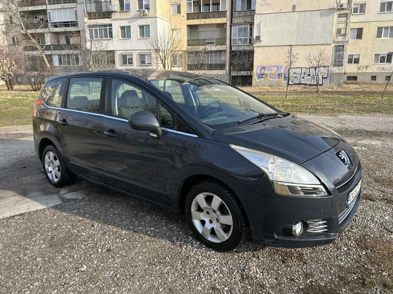 Peugeot 5008, снимка 13 - Автомобили и джипове - 48445060