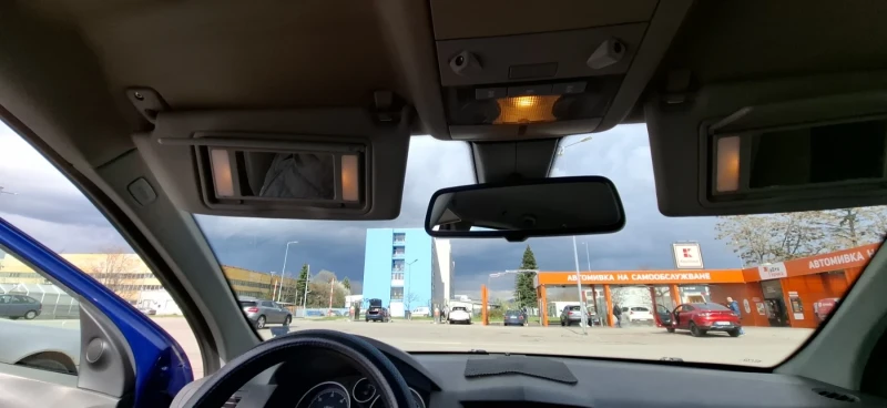 Opel Astra Astra H 1.9, снимка 15 - Автомобили и джипове - 52828540