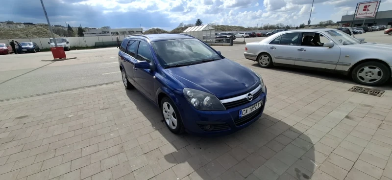 Opel Astra Astra H 1.9, снимка 2 - Автомобили и джипове - 52828540