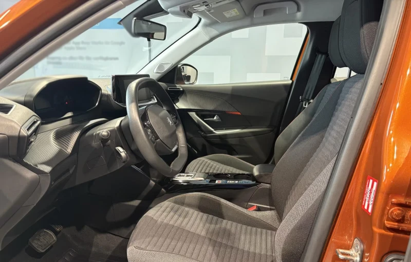 Peugeot 2008 ACTIVE/136HP/CAM/CARPLAY/KLESS/L.ASS/DAB/DWS/684f, снимка 9 - Автомобили и джипове - 51542022