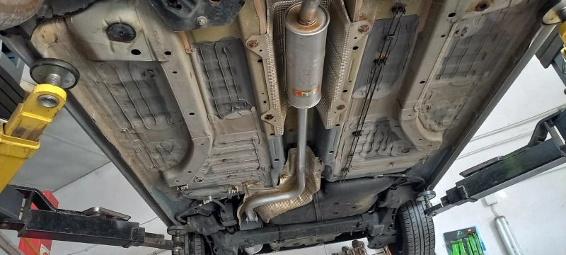 Citroen C3 Picasso, снимка 13 - Автомобили и джипове - 52082790