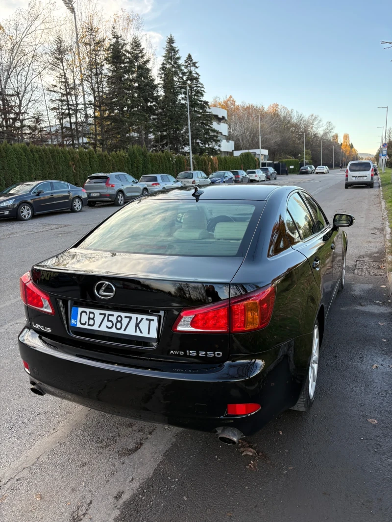 Lexus IS 250, снимка 4 - Автомобили и джипове - 52393803