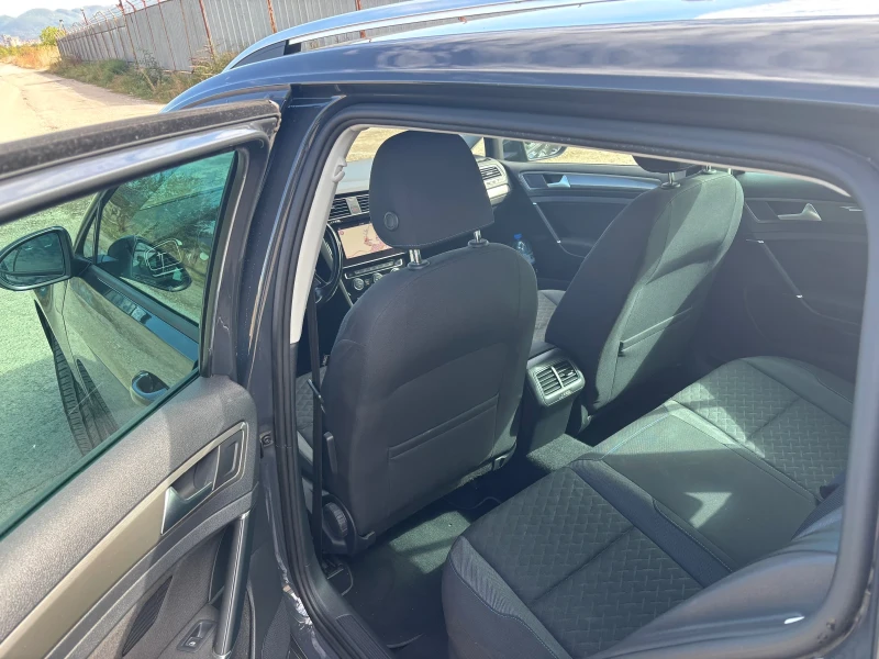 VW Golf Variant, снимка 6 - Автомобили и джипове - 52453226