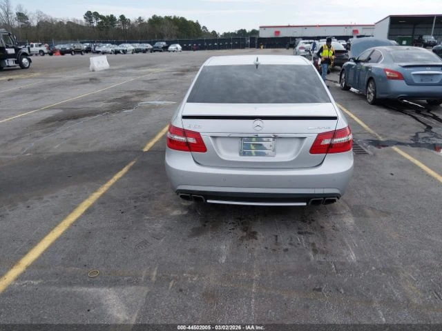 Mercedes-Benz E 63 AMG E 63 AMG, снимка 5 - Автомобили и джипове - 53769354