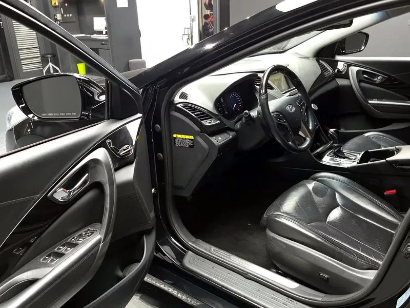 Hyundai Grandeur 2.4, снимка 10 - Автомобили и джипове - 54626096