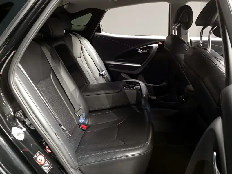 Hyundai Grandeur 2.4, снимка 12 - Автомобили и джипове - 54626096