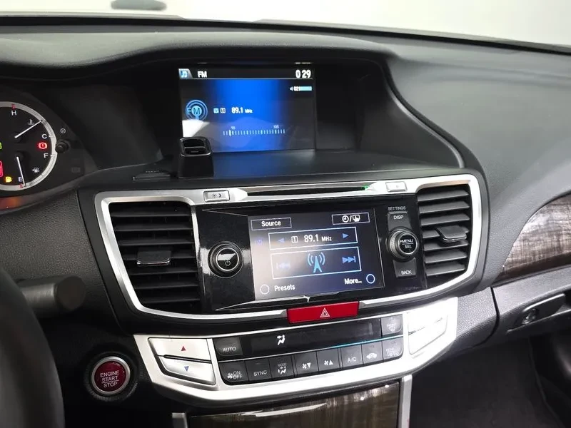 Honda Accord 2.4 9Th Gen , снимка 14 - Автомобили и джипове - 55715509