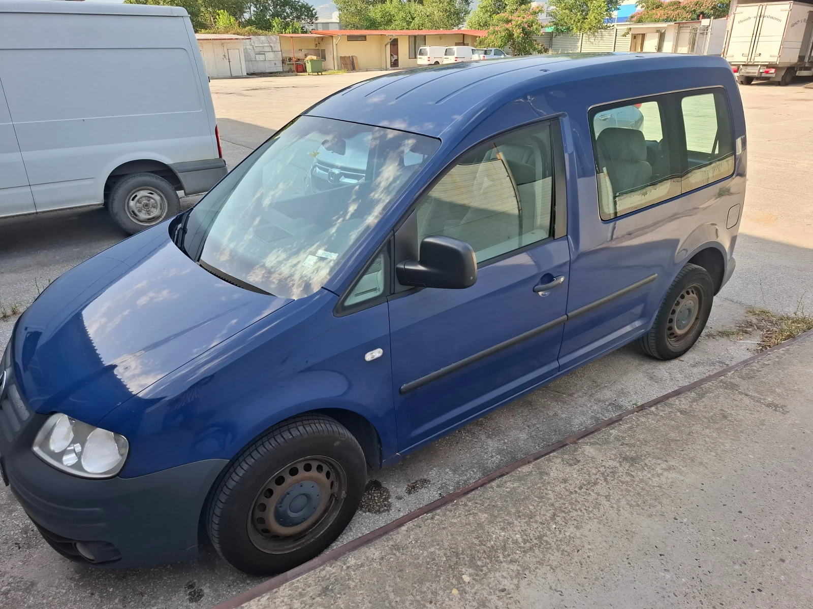 VW Caddy | Mobile.bg — изображение 2