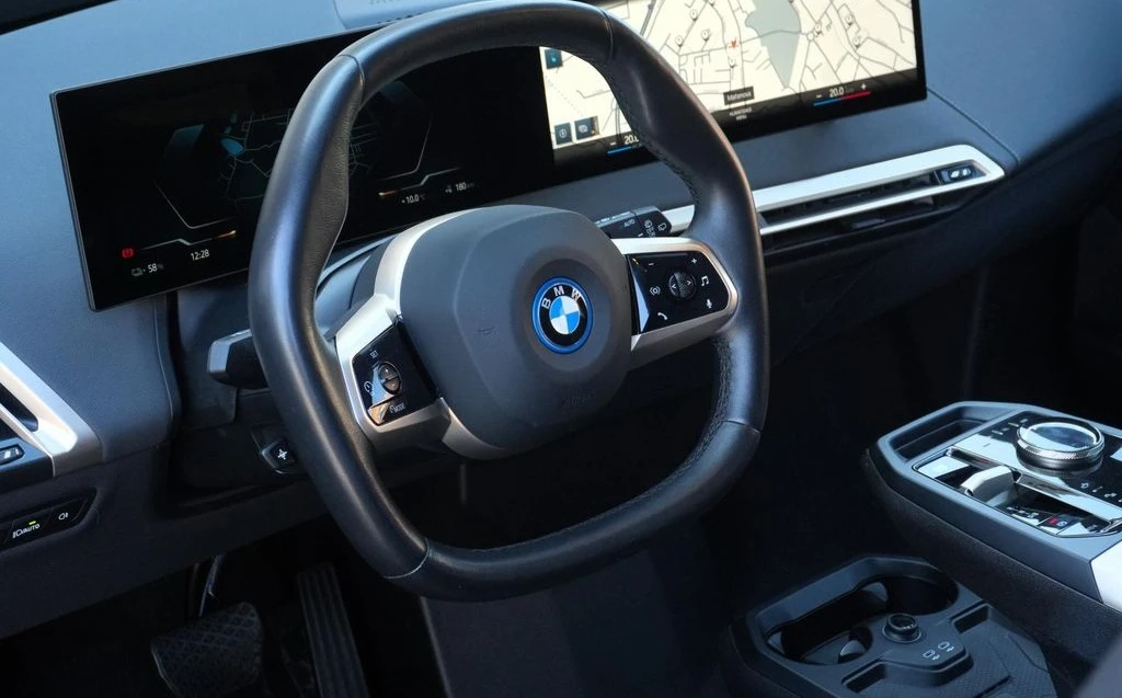 BMW iX xDrive40 - изображение 9