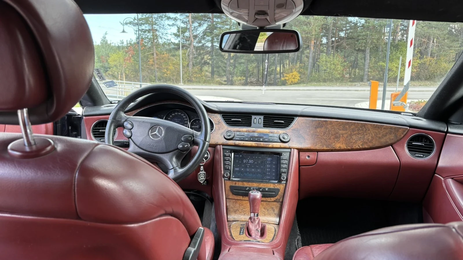 Mercedes-Benz CLS 350  - изображение 8