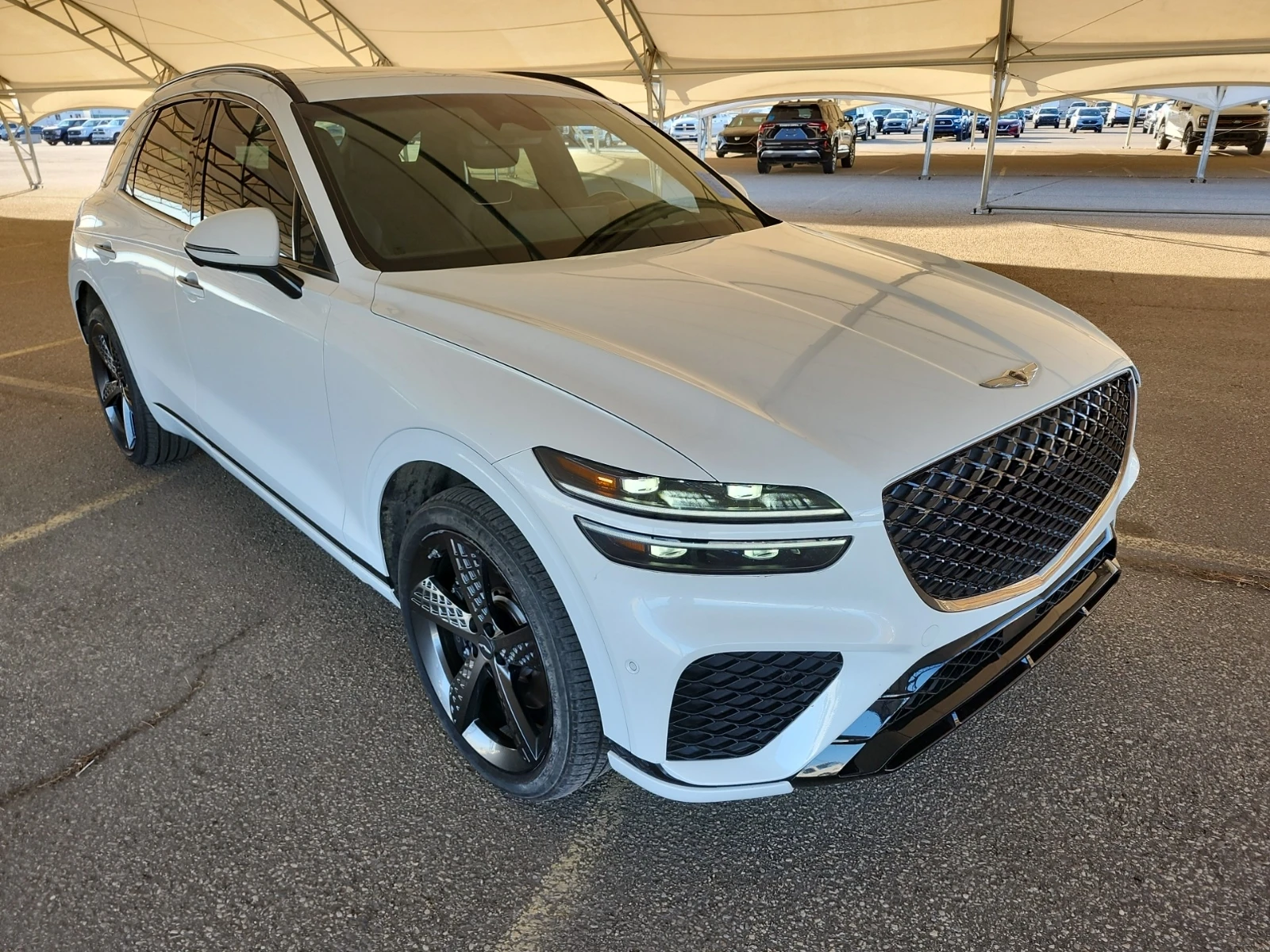 Genesis GV70 3.5T SPORT PLUS W/O LSD * CARFAX*  - изображение 2