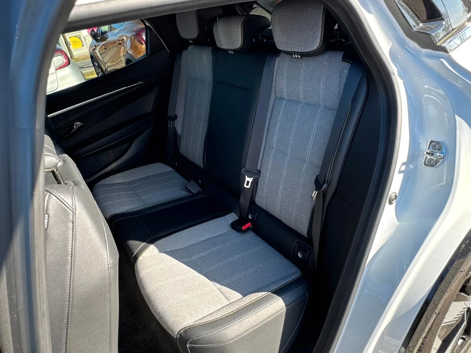 Renault Megane EV60/220HP/360/TECHNO/GOOGLE/360/LED/244z | Mobile.bg � ����������� 14