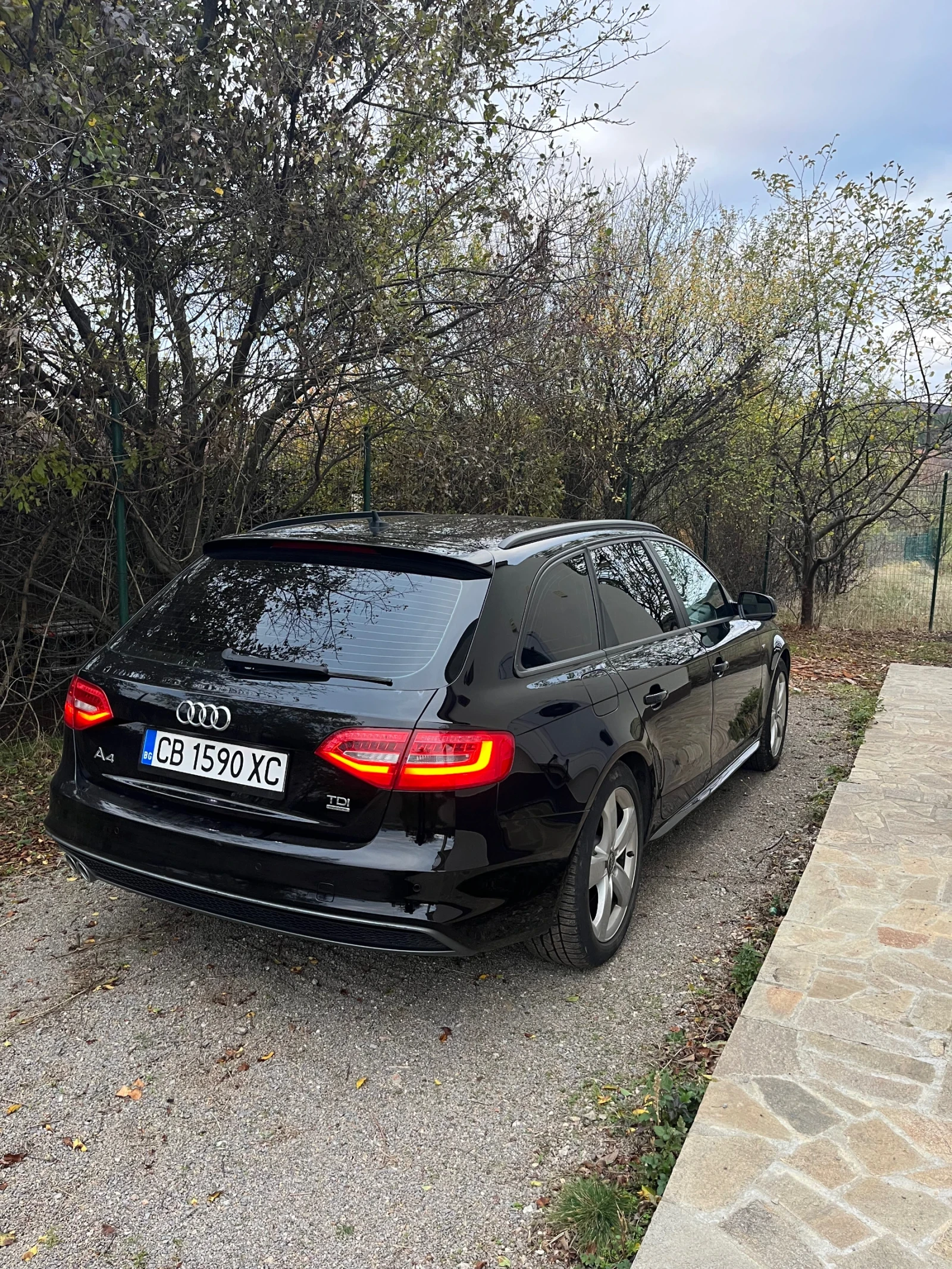 Audi A4 Audi a4 - 2.0 TDI 190 коня S line, quattro, снимка 7 - Автомобили и джипове - 54069772