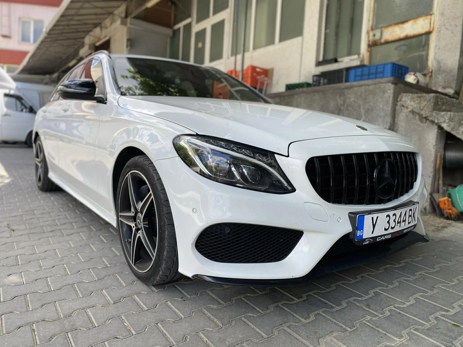 Mercedes-Benz C 220, снимка 3 - Автомобили и джипове - 54079781