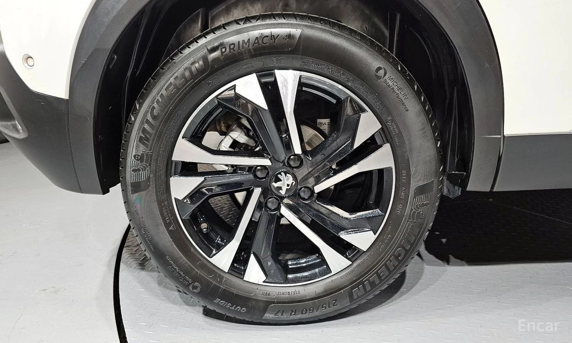 Peugeot 2008, снимка 5 - Автомобили и джипове - 54099697