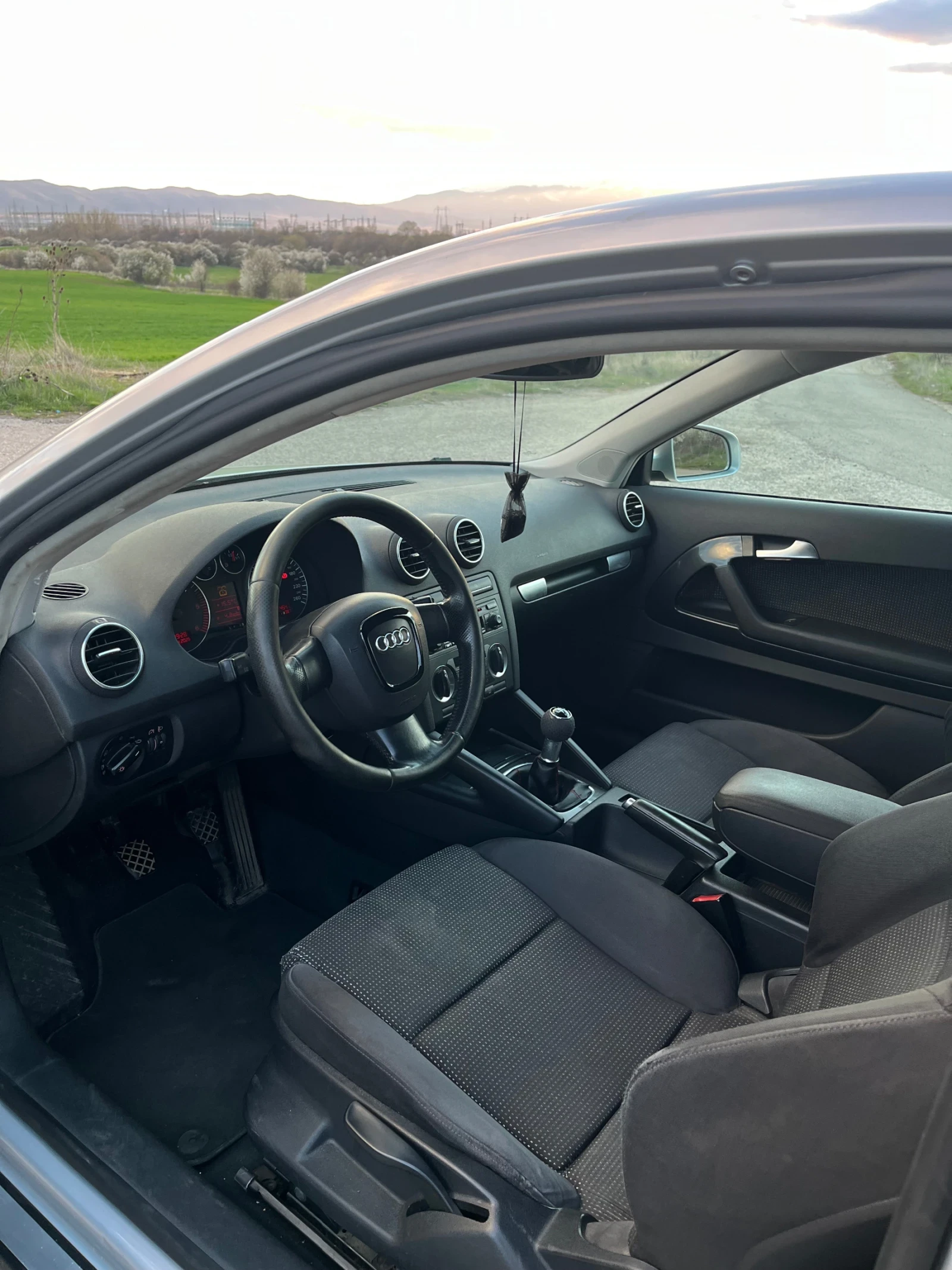 Audi A3, снимка 5 - Автомобили и джипове - 54101335