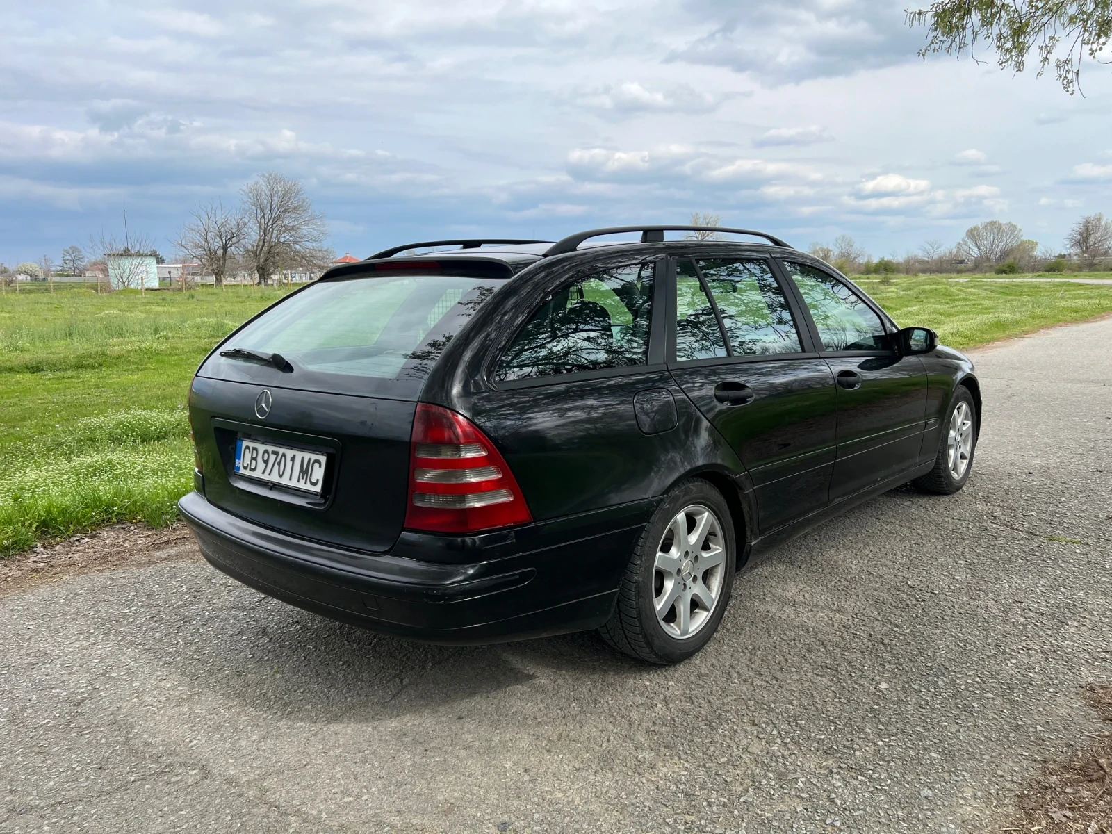 Mercedes-Benz C 220 2.2 CDI, снимка 4 - Автомобили и джипове - 54184860